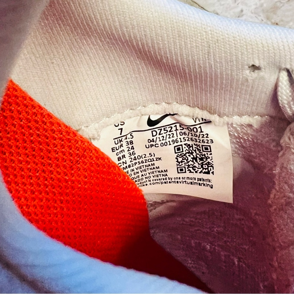 Women’s Nike React Infinity 3 Euc *Like New* - image 5